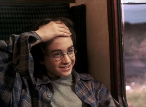 HarryPotterandThePhilosophersStone25thAnniversary_134312717588792371_big-cine_deskt.webp