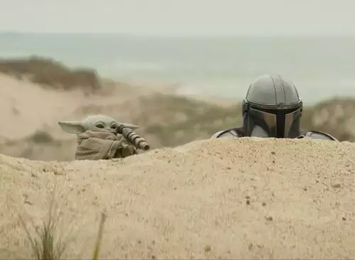 StarWarsTheMandalorianGrogu_134208248063109189_big-cine_deskt.webp