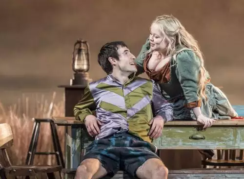 NT2026E28093ThePlayboyoftheWesternWorld_134231655082648973_big-cine_deskt.webp