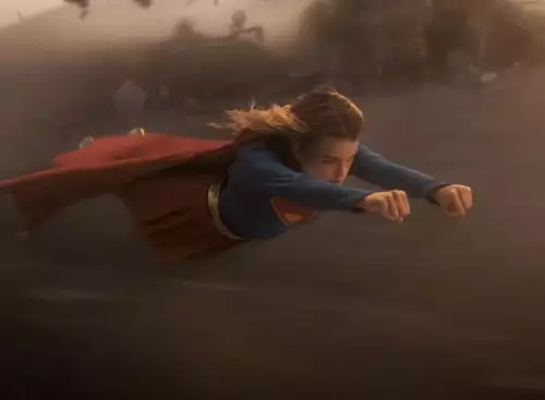 Supergirl_134259214917235939_big-cine_deskt.webp