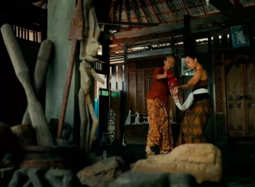 MamakuE28093VanJakartatotdeMolukken_134338091346638923_big-cine_deskt.webp