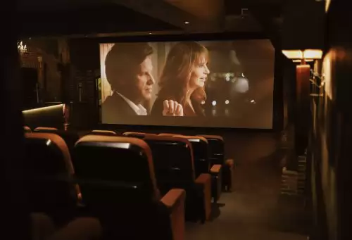 Kleine zaal 2-cine_deskt.webp